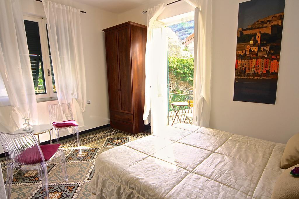 Camere Fontanavecchia Вернацца Номер фото